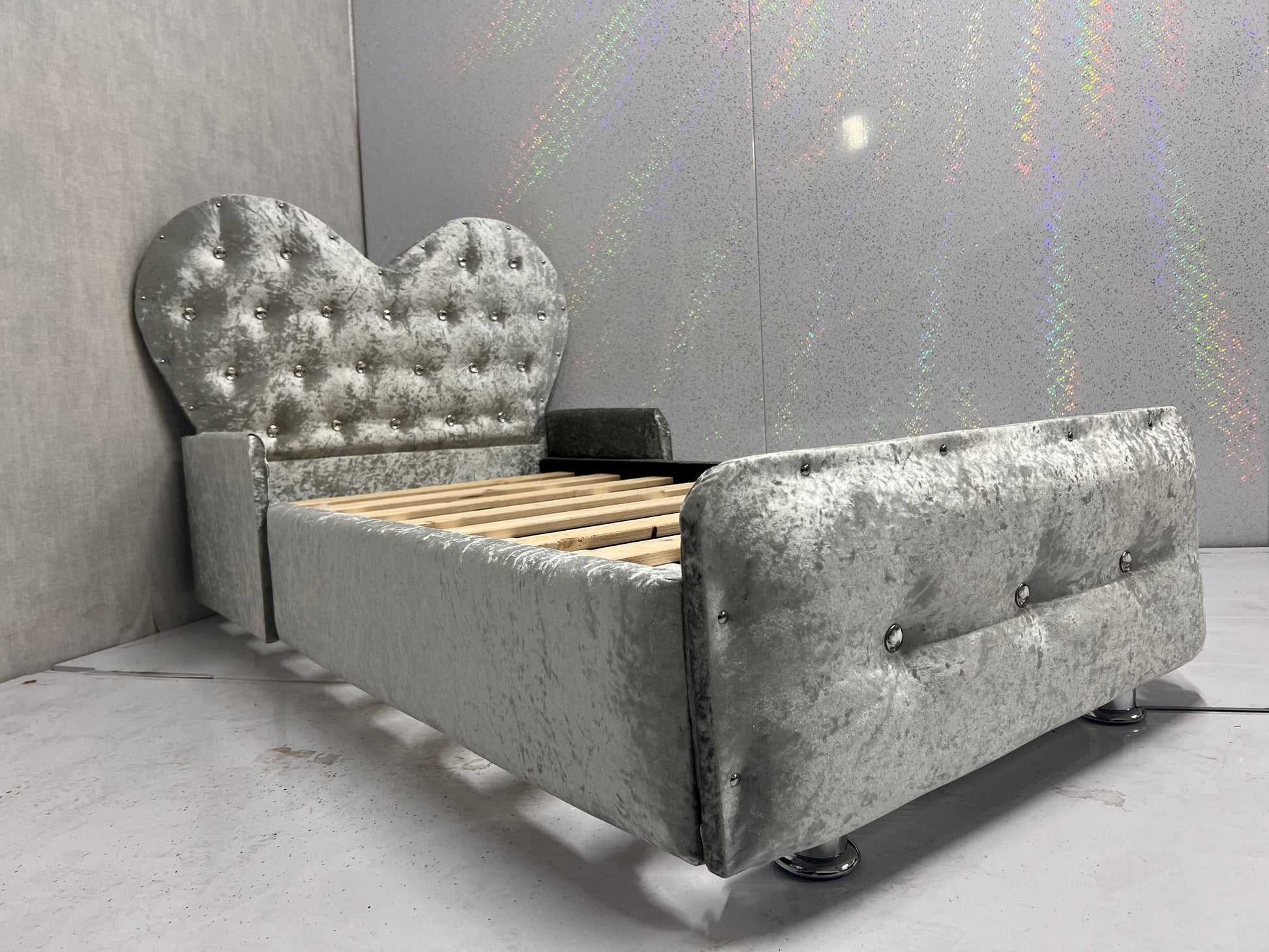 Heart Shaped Toddler/Kids Bed with Mattress in Silver (offer only)