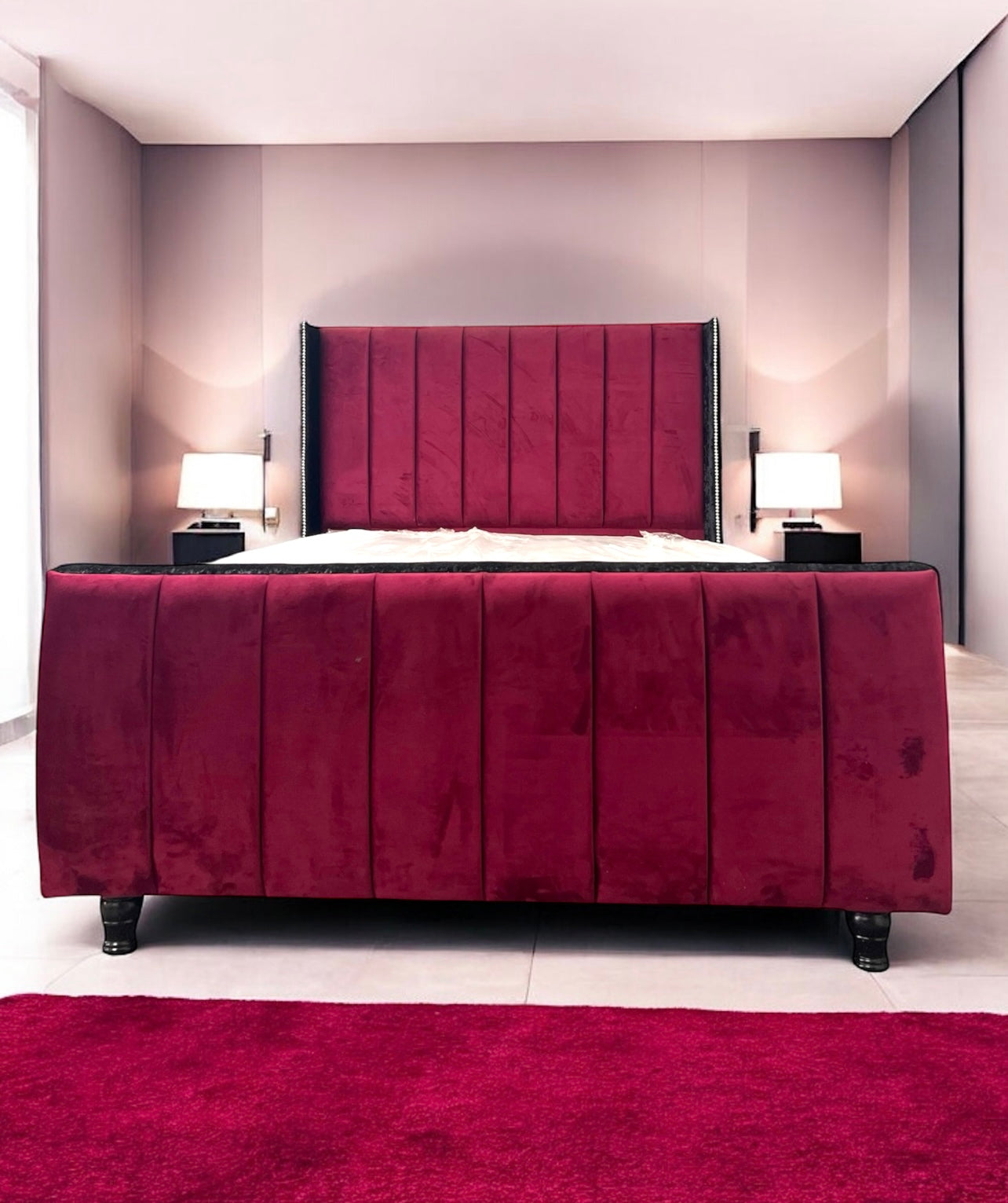 Mylo Upholstered Wingback Bed Frame (4’6–Double Bed)